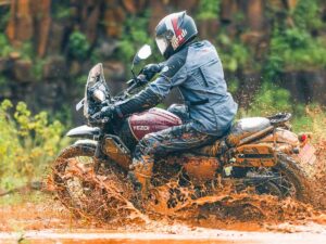 2024-yezdi-adventure-launch-price-13-1200x900