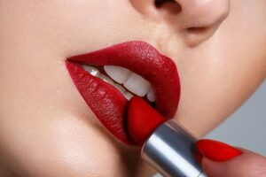 Red-Lipstick-Shutterstock-1