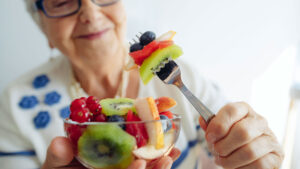 close_up_fruit_bowl_1333414684